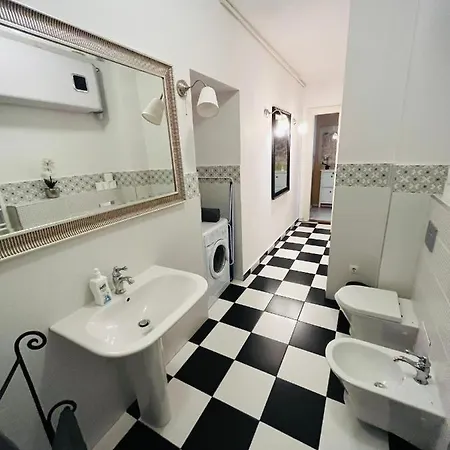 Apartment Academy - Elegant Place Next To The Parliament *